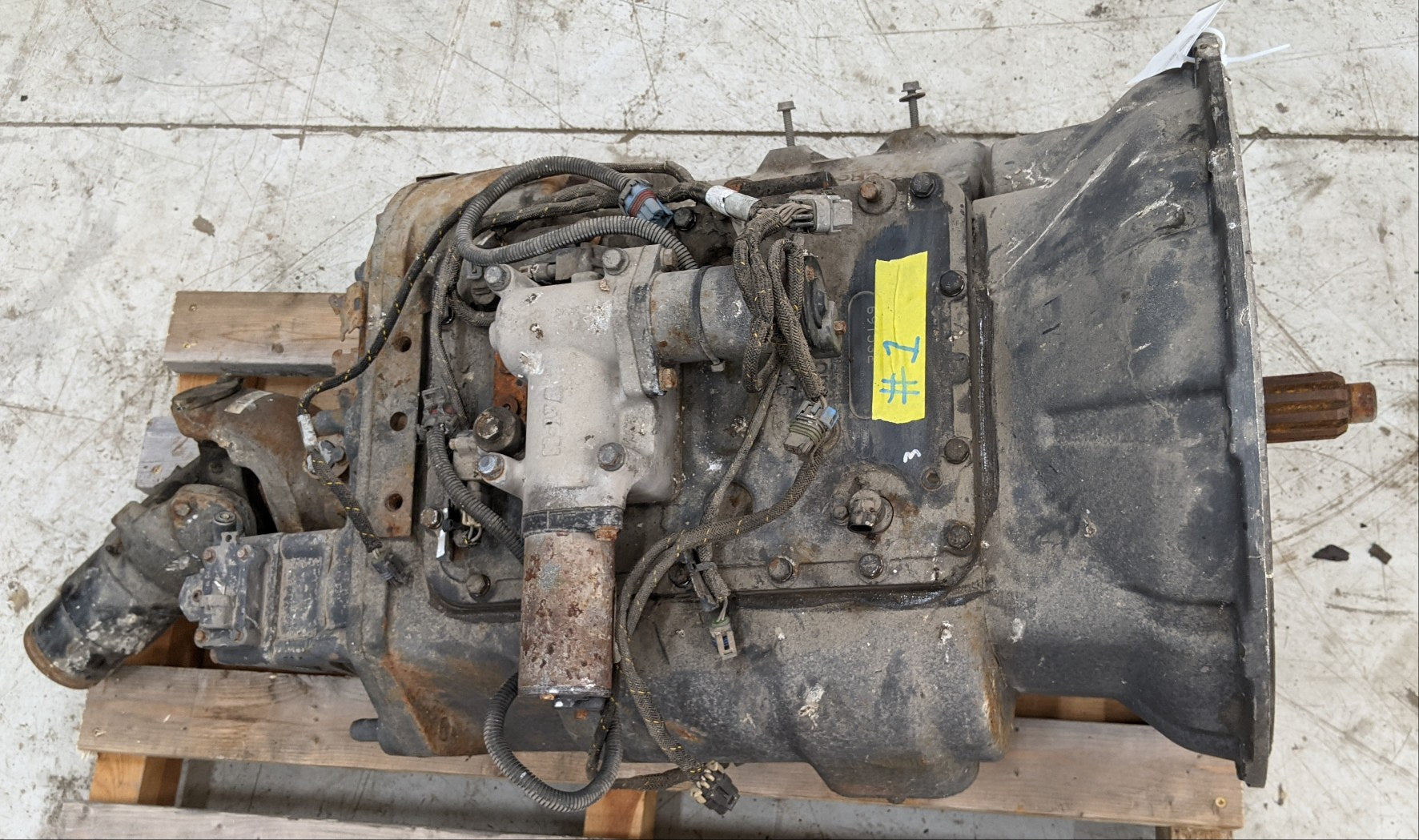 Used Eaton Fuller Roadranger 10 Speed Manual Transmission - P/N RT016910BDM2 (9701327077692)