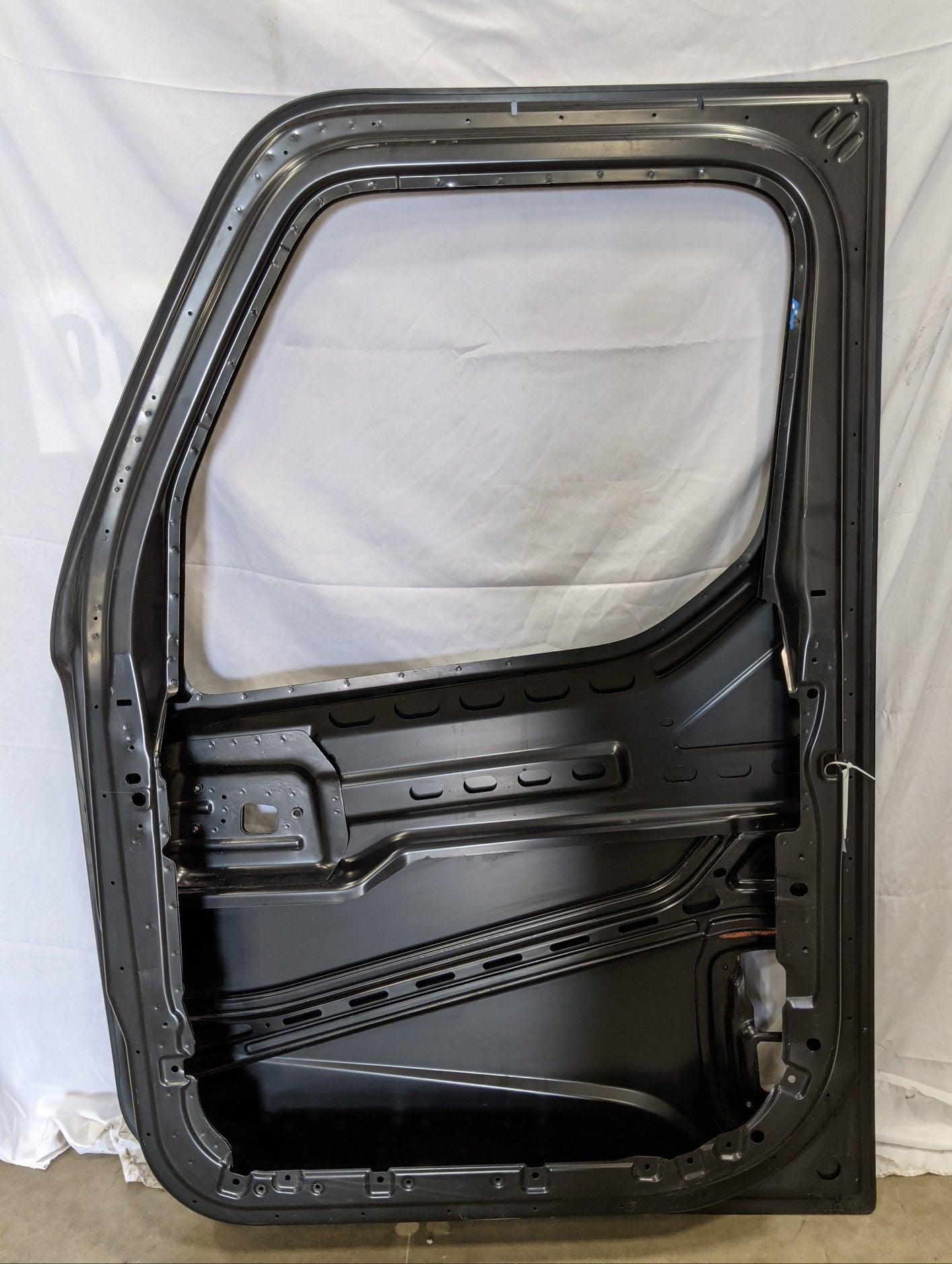 Western Star RH Cab Door Shell - Z18-73913-003 - Damaged