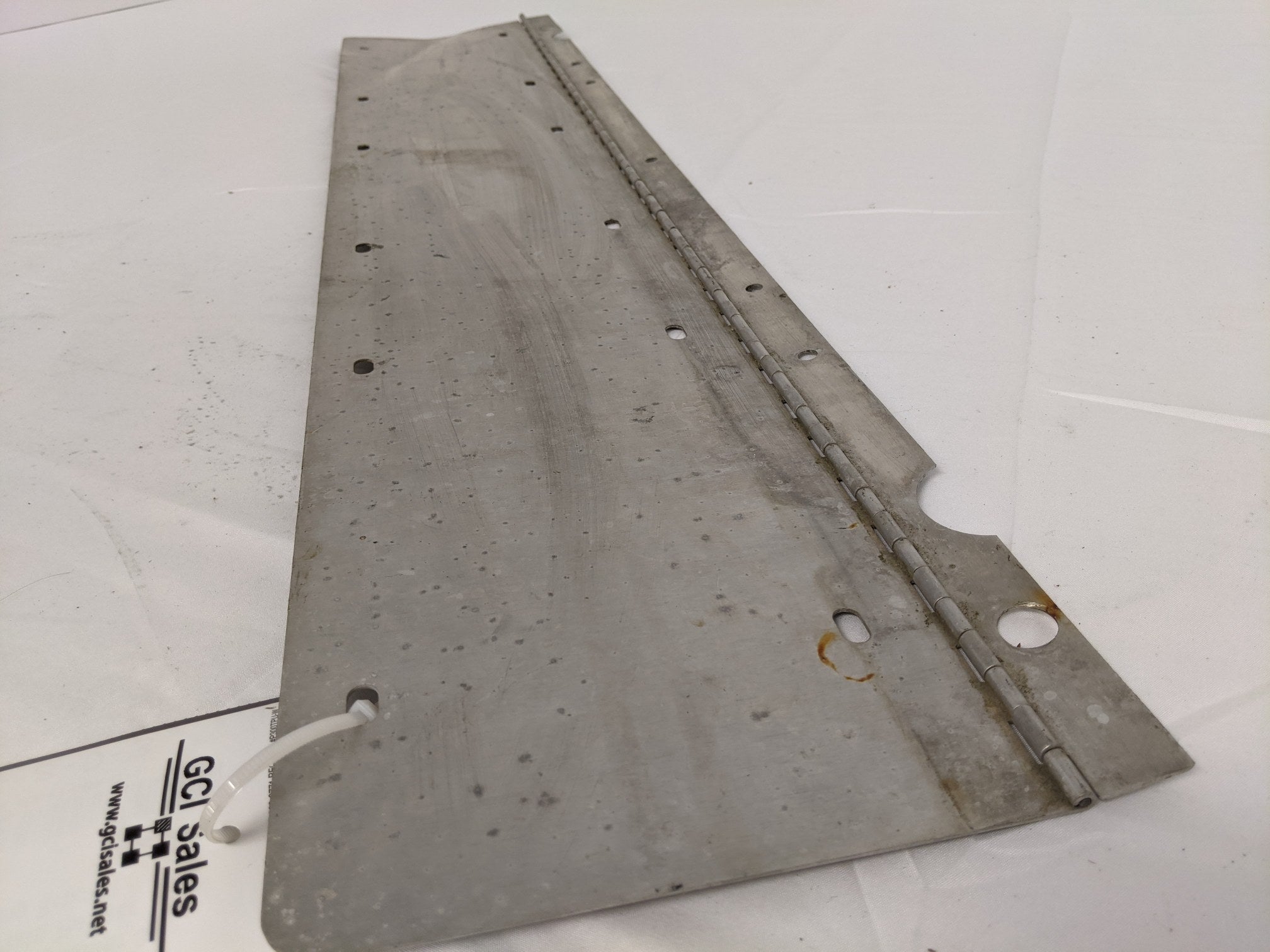 Damaged Freightliner 3 License Plate Hanger Mounting Bracket - P/N A22-25029-004 (6625714831446)