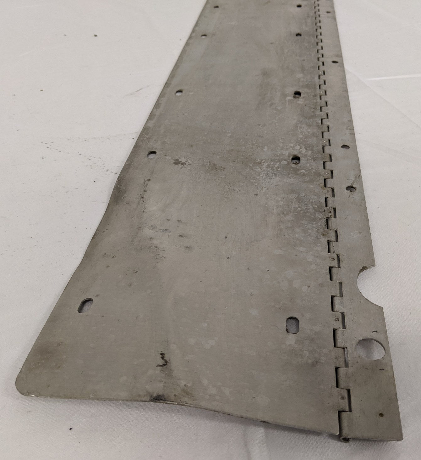 Damaged Freightliner 3 License Plate Hanger Mounting Bracket - P/N A22-25029-004 (6625714831446)