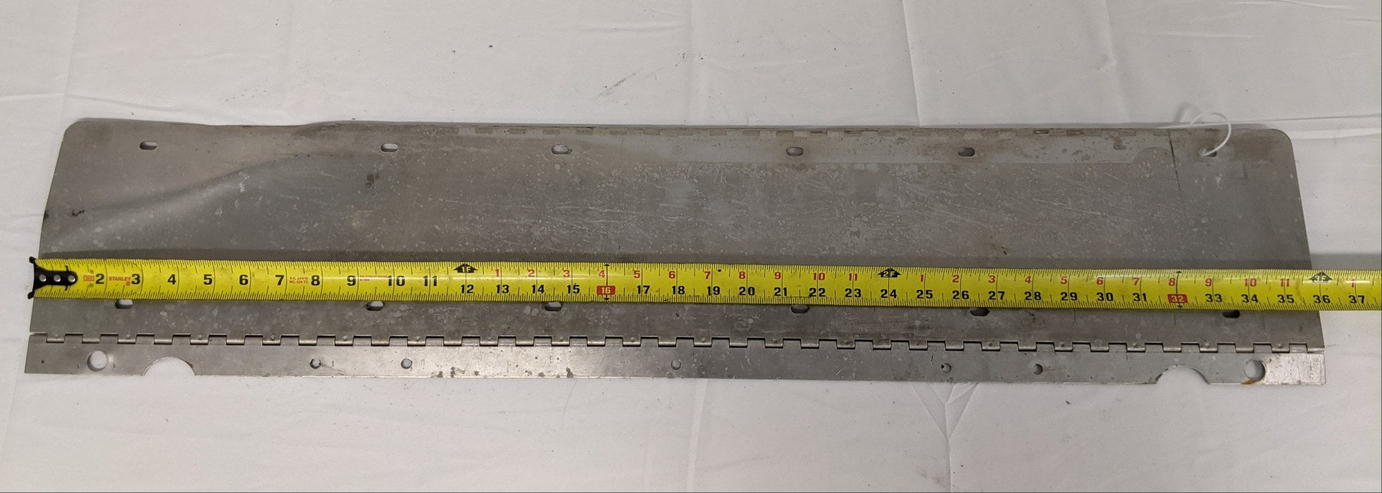 Damaged Freightliner 3 License Plate Hanger Mounting Bracket - P/N A22-25029-004 (6625714831446)