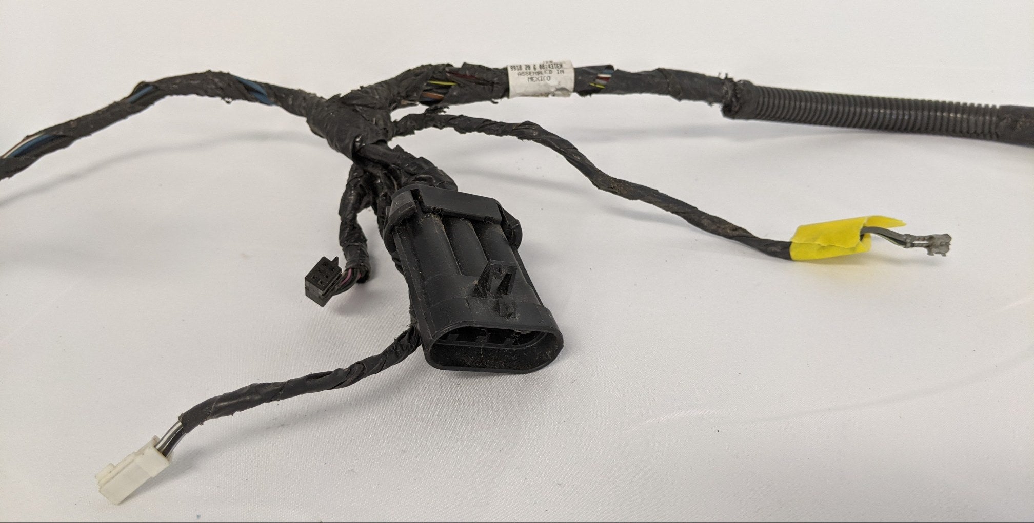 Used Freightliner Cascadia P4 Bunk Heater Wiring Harness - P/N BOA FH660003 (9651801063740)