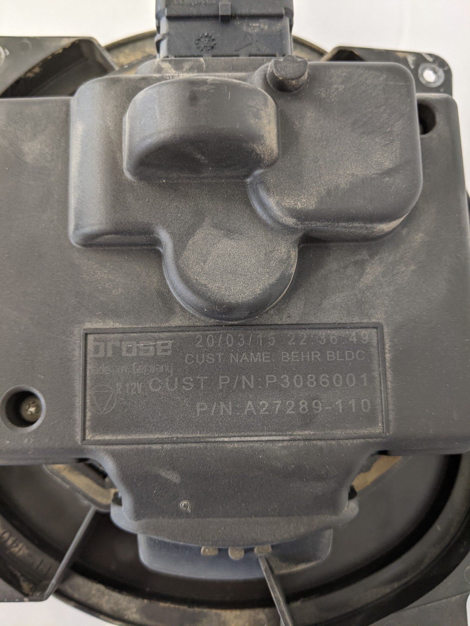 Used Freightliner Columbia BEHR HVAC Brushless Blower Motor  - P/N P3086001 (9651662389564)