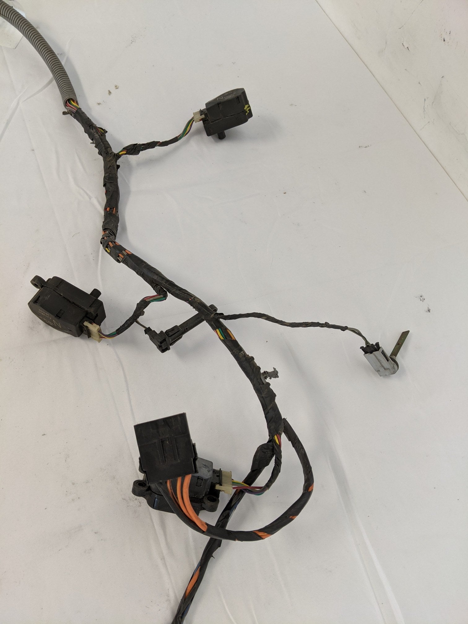 Damaged Freightliner Columbia HVAC Wiring Harness w/ Actuators - P/N BOA93672 (9656276877628)