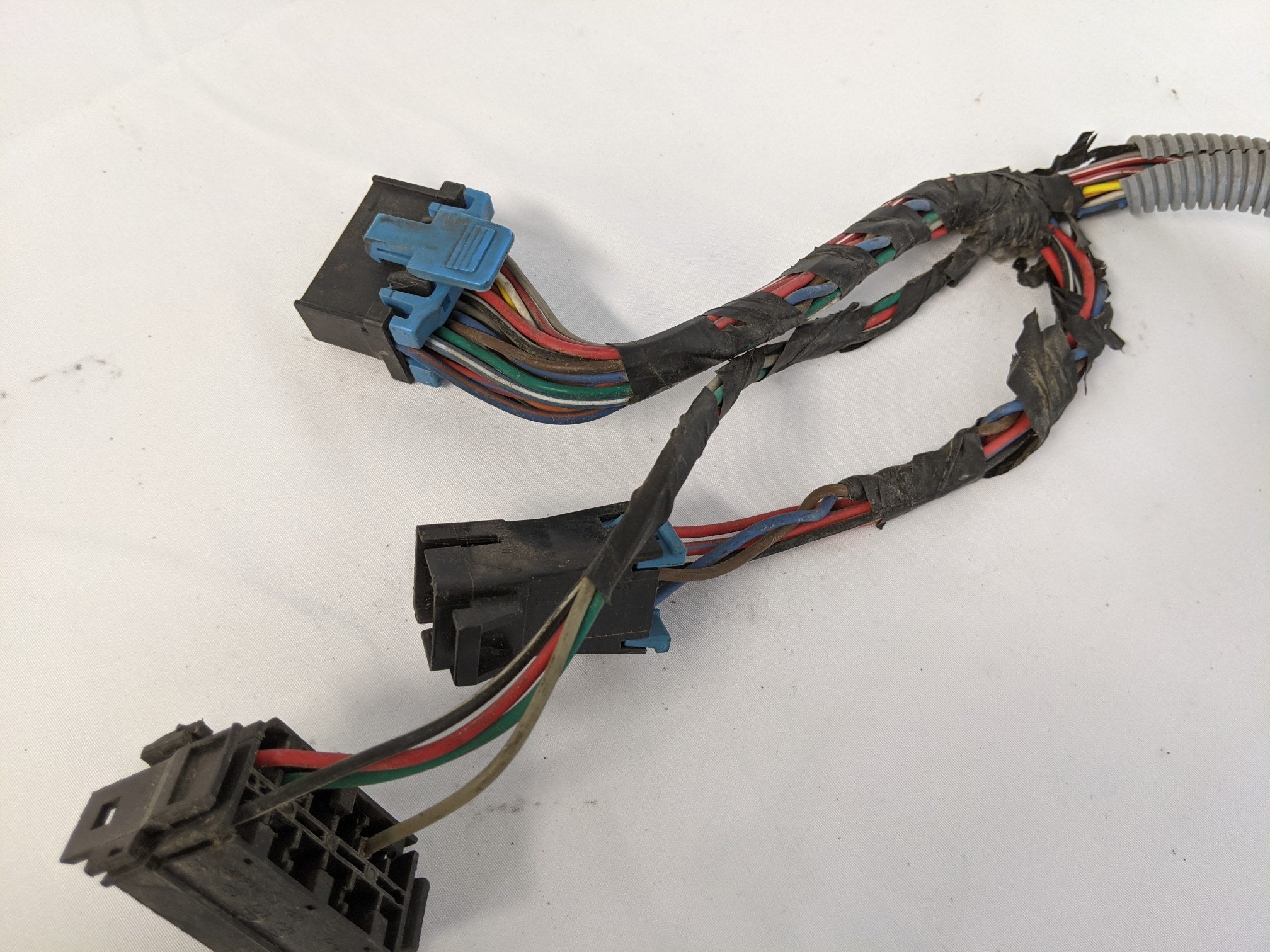 Damaged Freightliner Columbia HVAC Wiring Harness w/ Actuators - P/N BOA93672 (9656276877628)