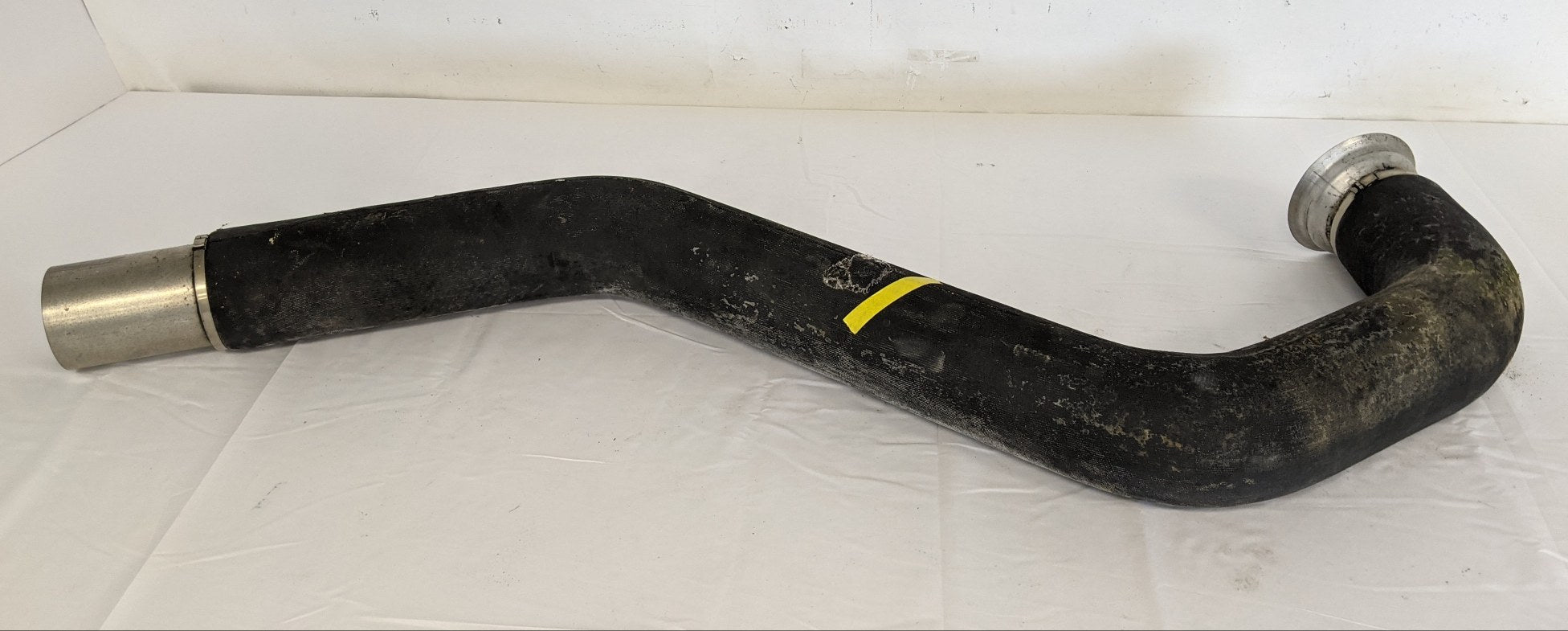 Damaged Freightliner DD13 RH 2V2 Exhaust Inlet Pipe - P/N 04-32824-000 (9667436773692)