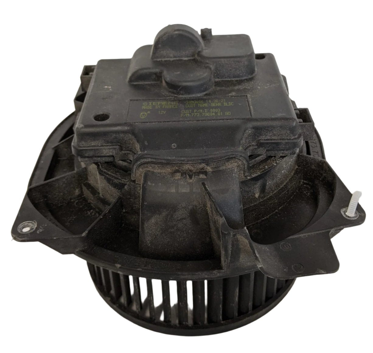 Damaged Freightliner Columbia HVAC Blower Motor - P/N 7737080401 (9656710299964)