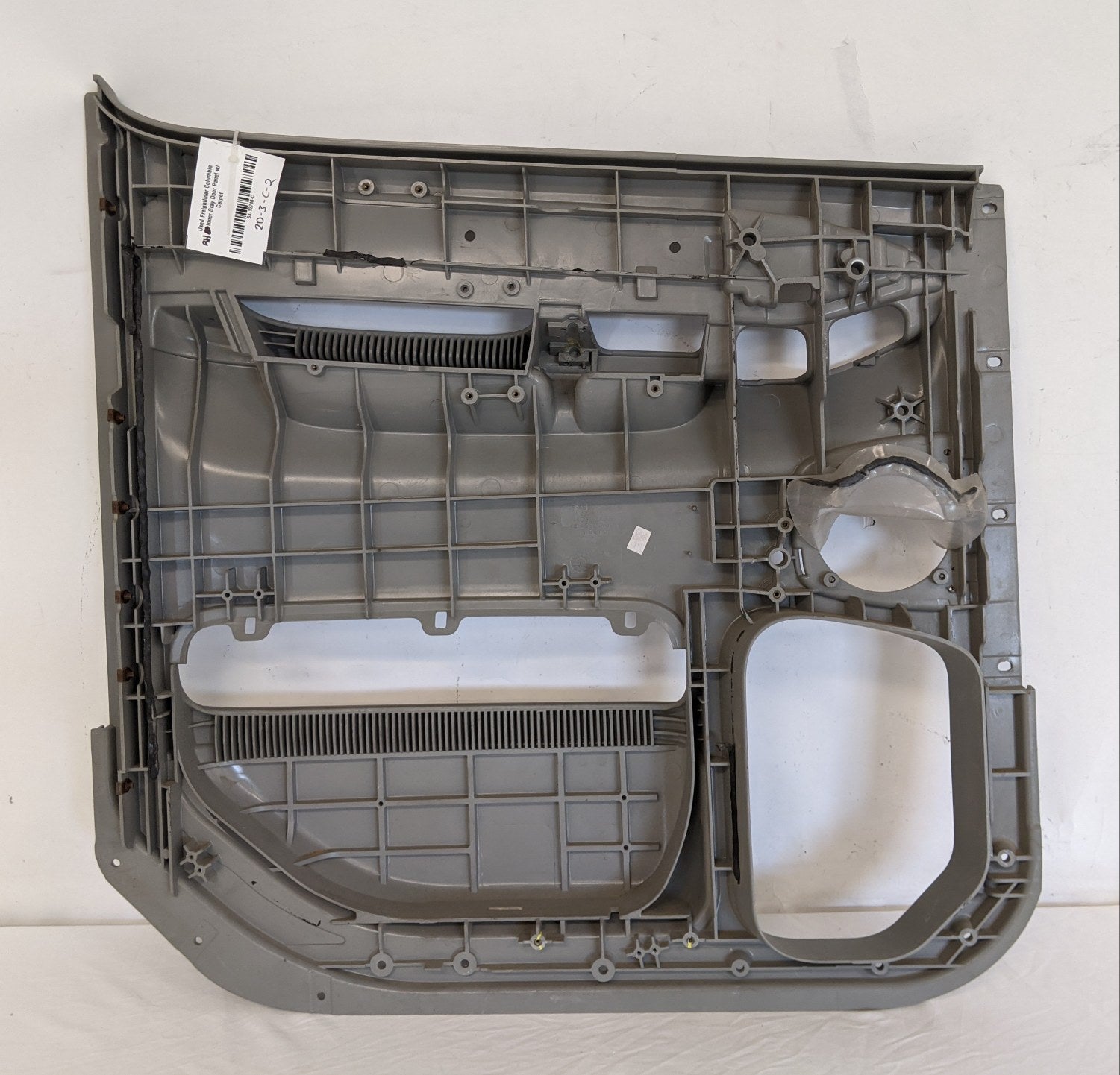 Damaged Freightliner Columbia RH Inner Door Panel -P/N A18-46802-000