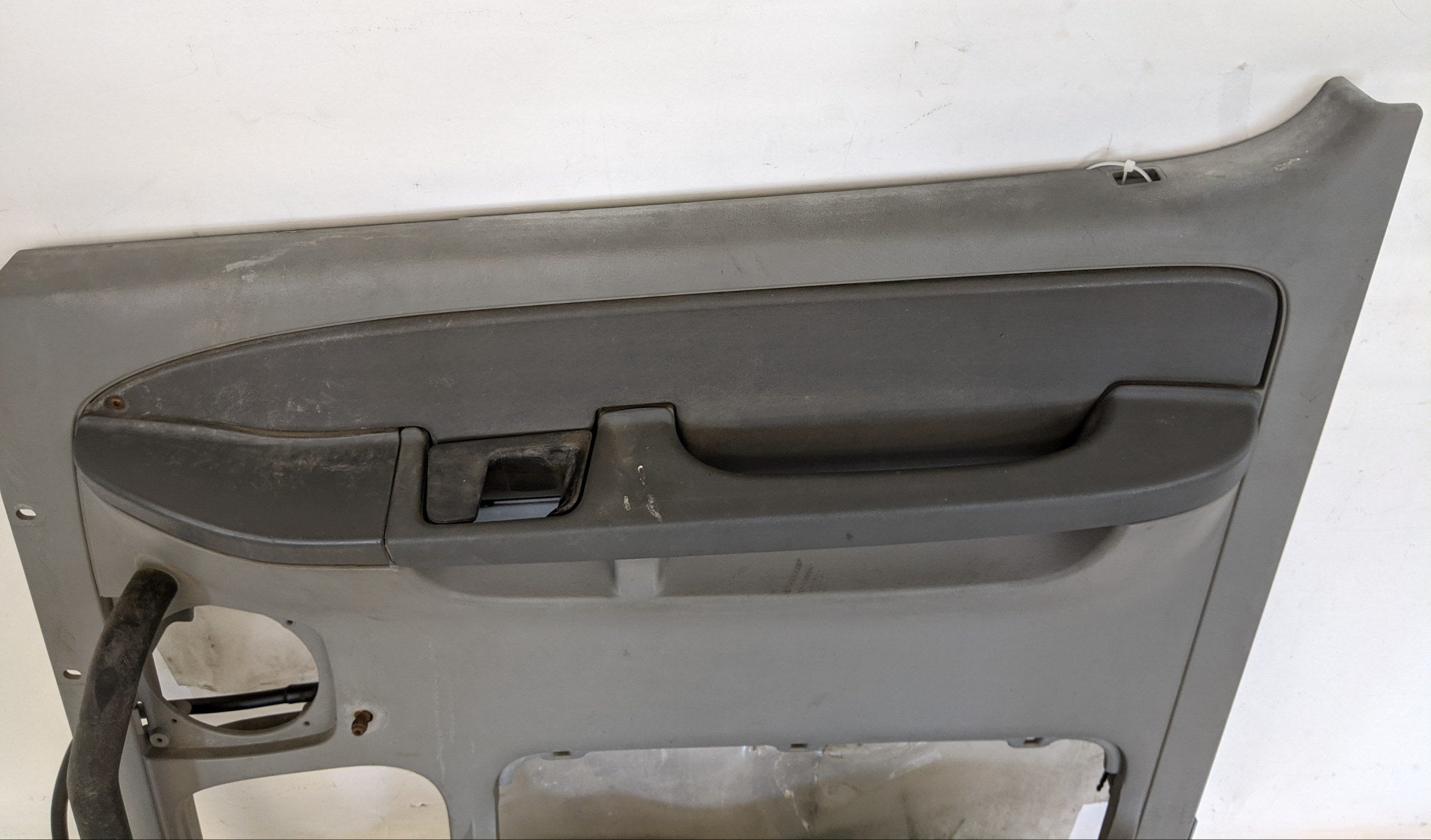 *Heavy Wear* Freightliner Columbia RH Gray Inner Door Panel - P/N A18-46802-000 (9673670721852)