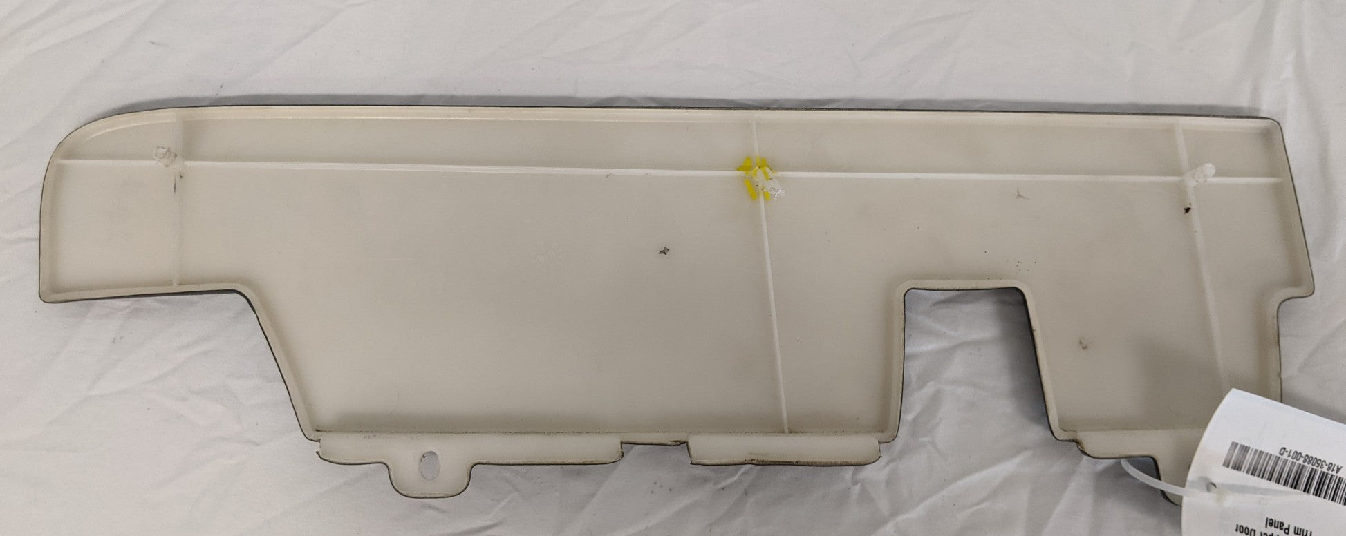 Damaged Freightliner Columbia RH Upper Door Trim Panel - P/N A18-35088-001 (9692226584892)