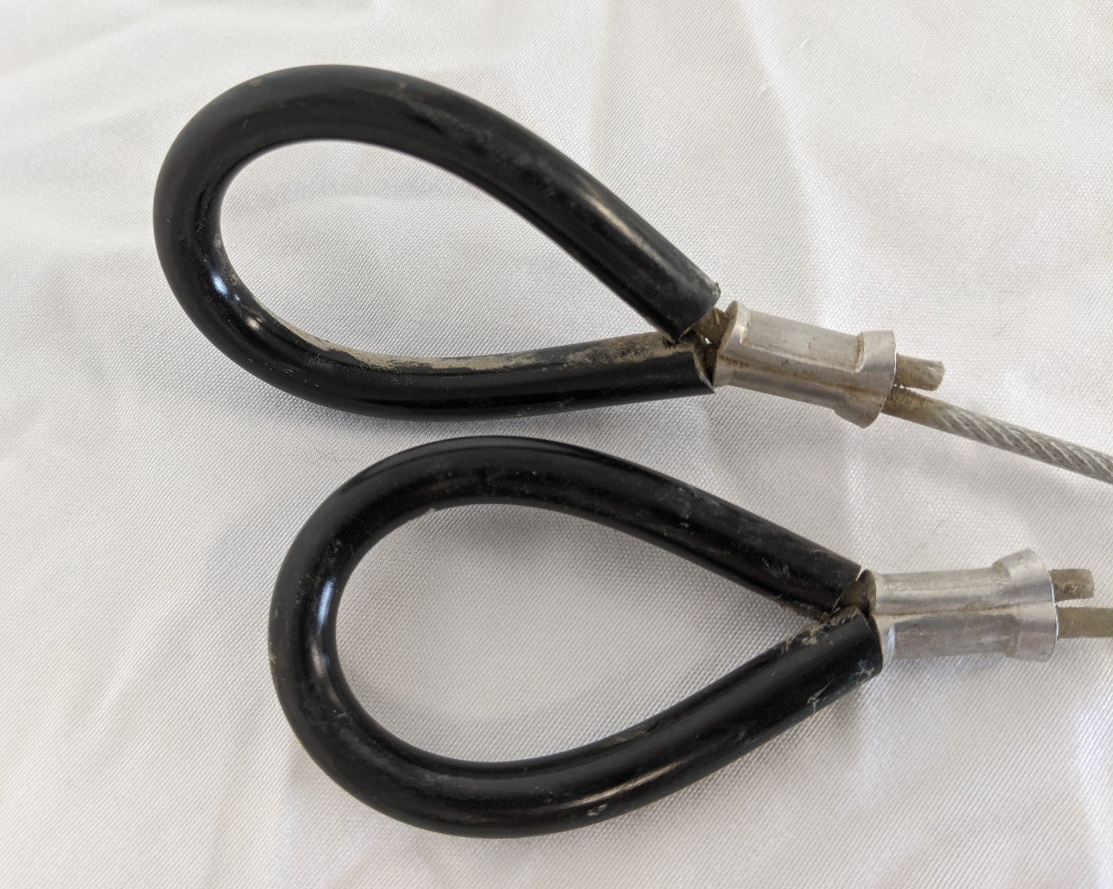 *Lot of 2* Freightliner 72" (6 Ft.) Air Tank Drain Cables (9692166324540)