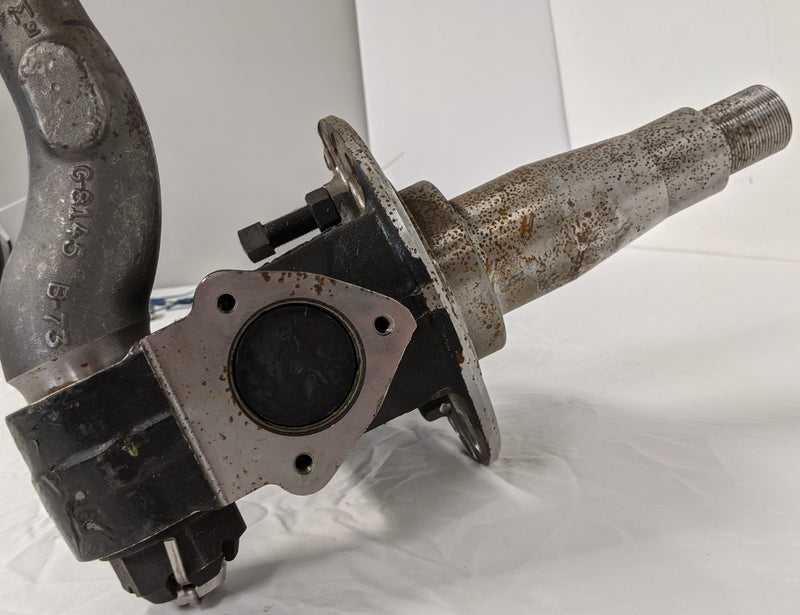 Used Meritor RH Steering Spindle Knuckle w/ Tie Rod Arm - P/N TDA A 3111D3540 (9694821155132)