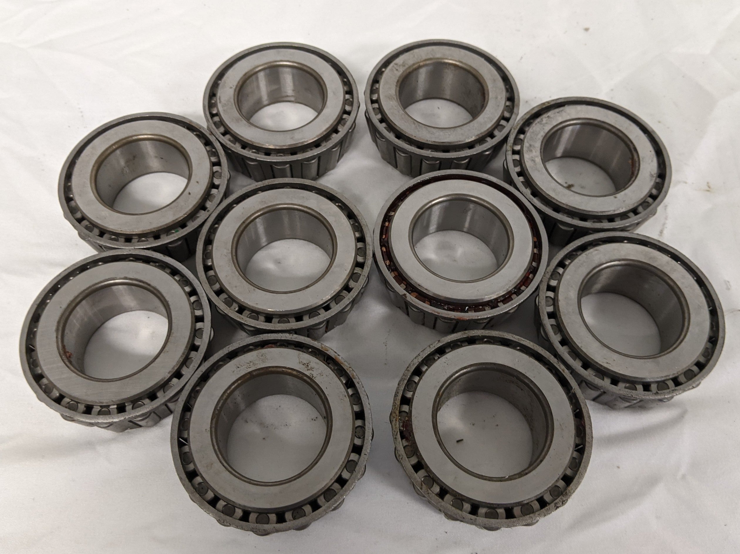 *Lot of 10* Used Hyatt Tapered Cone Bearing - P/N 25877 (9699054944572)