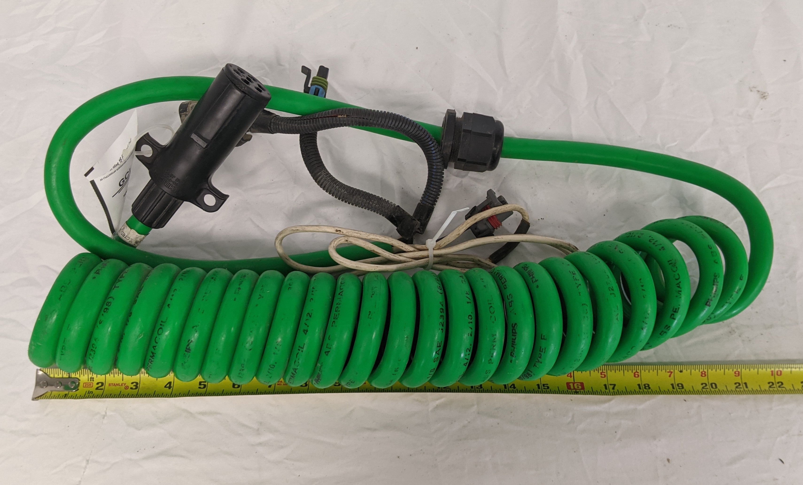 Used Phillips 15 Ft Fixed Coil Tractor to Trailer Cable - P/N A06-57911-001 (9712478880060)