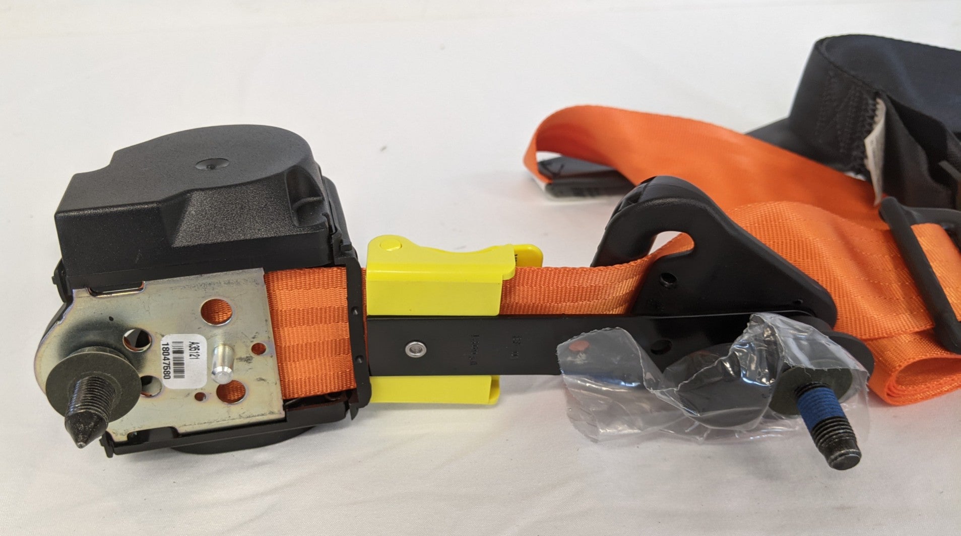 New IMMI Orange 3 Point 145 ISRI HVO Seat Belt - P/N IMM F125908
