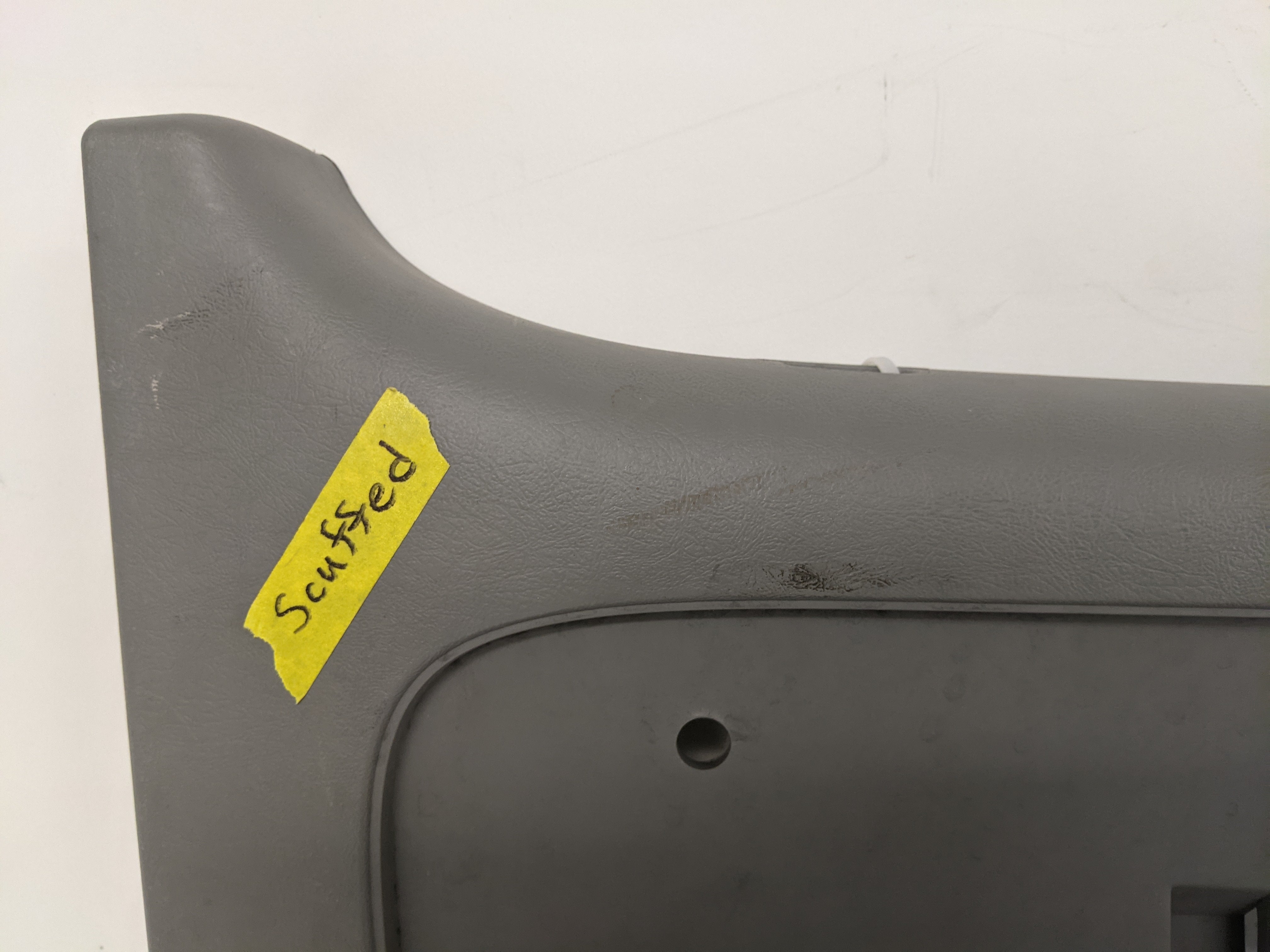 Used Freightliner Columbia LH Gray Inner Door Panel w/ Carpet -P/N A18-46801-000 (9719613325628)