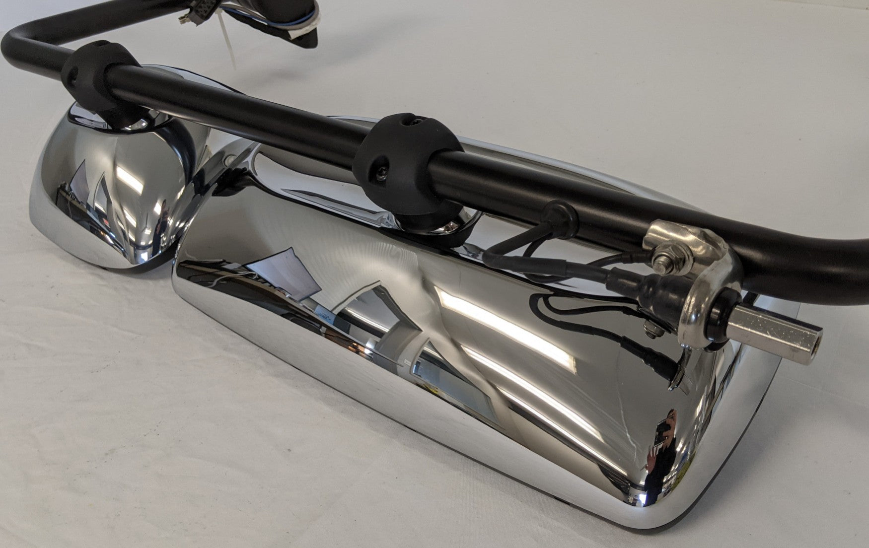 HOT-DOCK ミラー New Freightliner M2 LH Cummins Bright Mirror - A22-74243-049