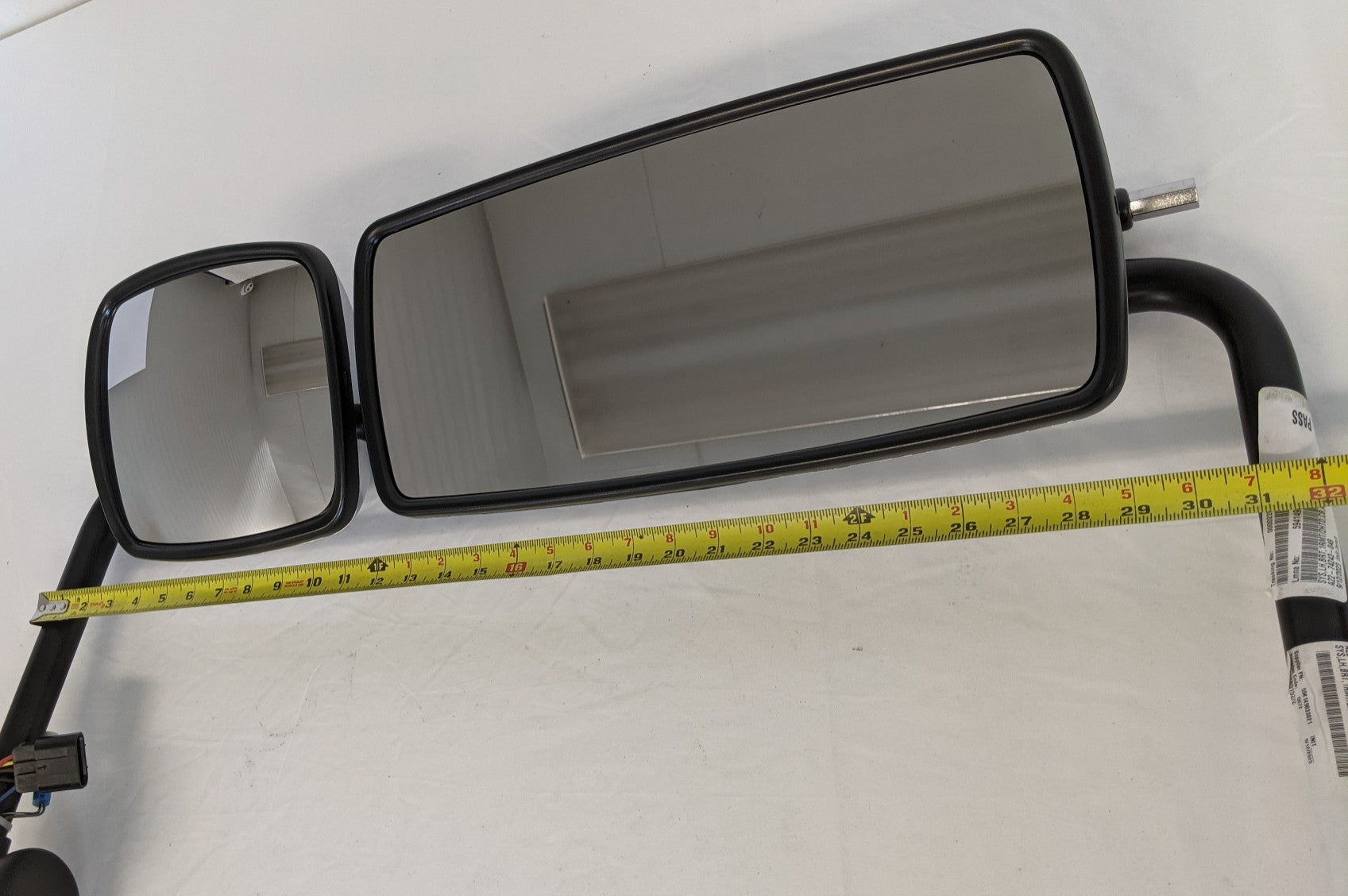 New Freightliner M2 LH Cummins Remote Heated CB Bright Mirror -P/N A22-74243-049 (9734380093756)