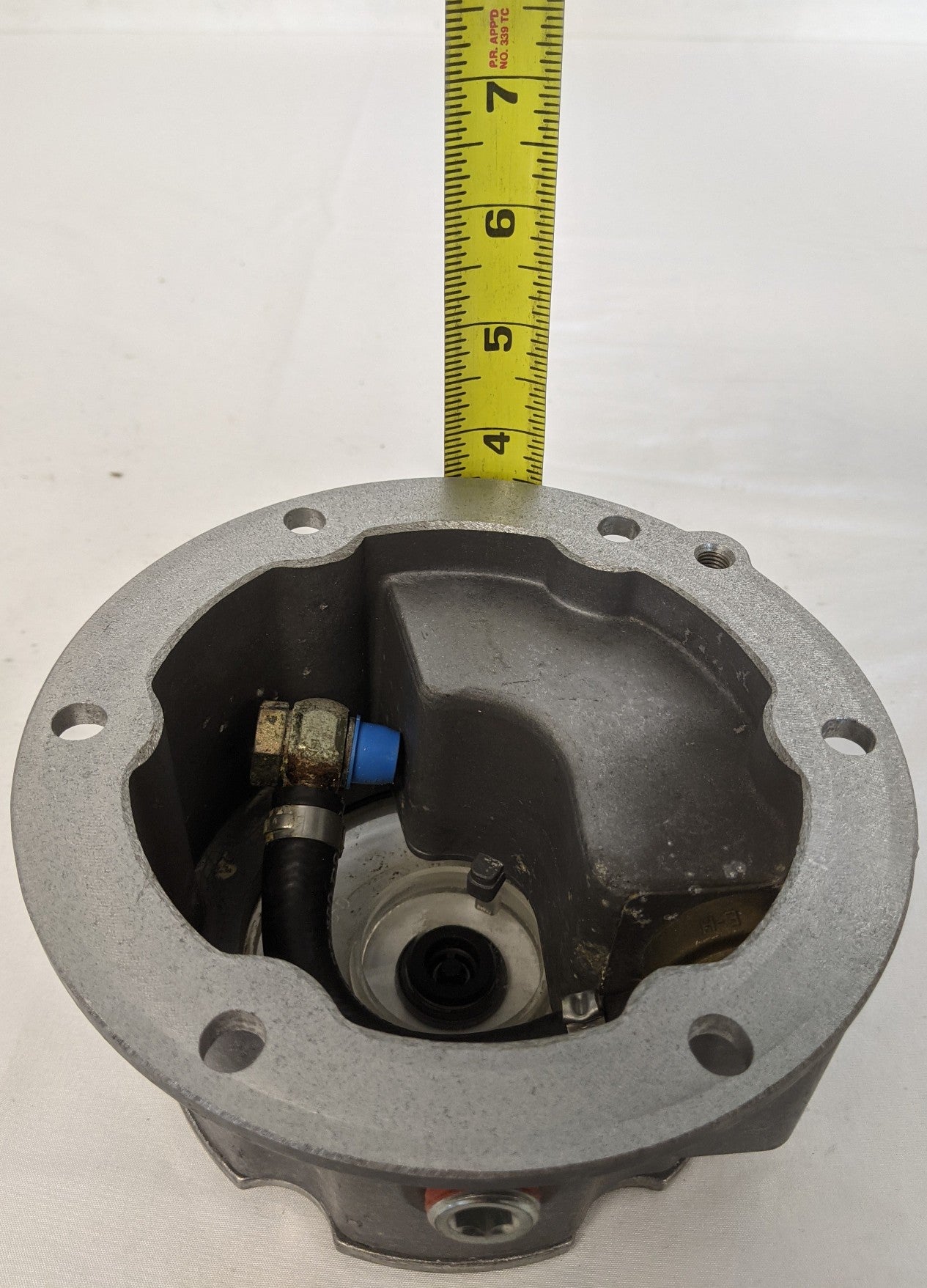 Lot of 4* Freightliner Nested Hub Cap Housing - ETN 673367
