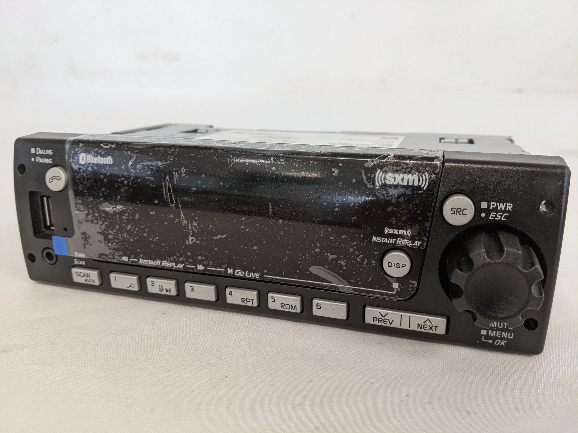 Freightliner AM, FM, WB, BT, USB, SXM DEA737 Radio - P/N A22-78676-000 (8001460830524)