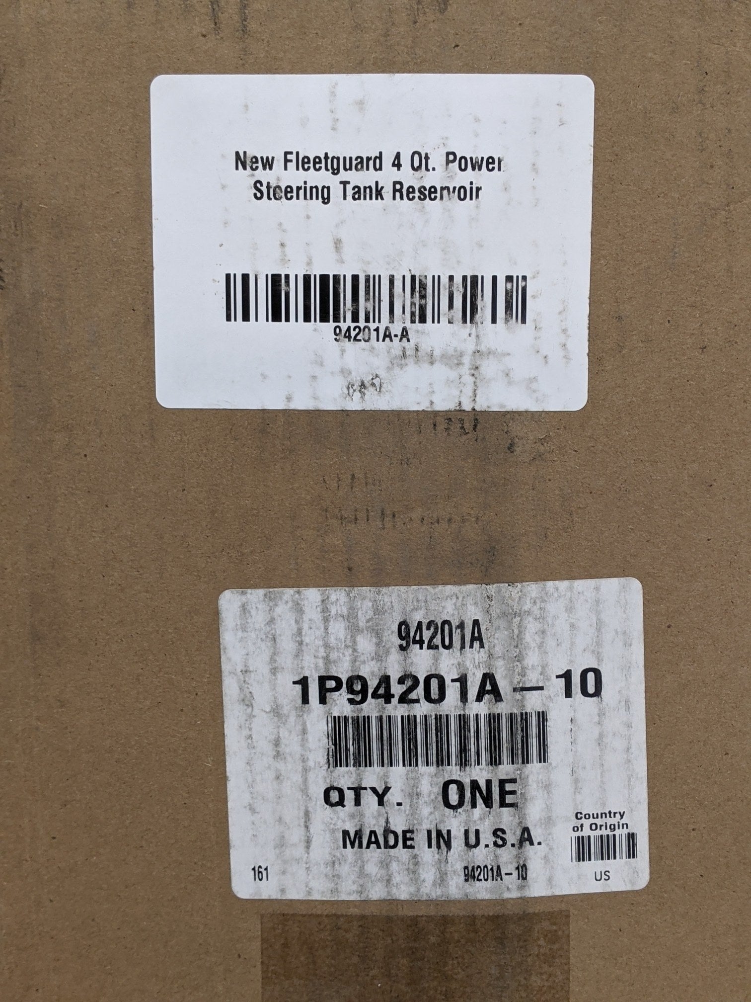 New Fleetguard 4 Qt. Power Steering Tank Reservoir - P/N FG94201A (9768192344380)