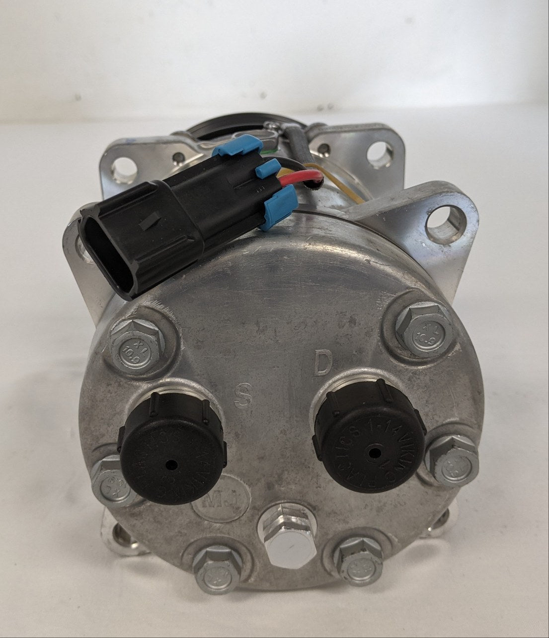 Alliance Ear Mounted A/C Compressor - ABPN83304QP7H154734