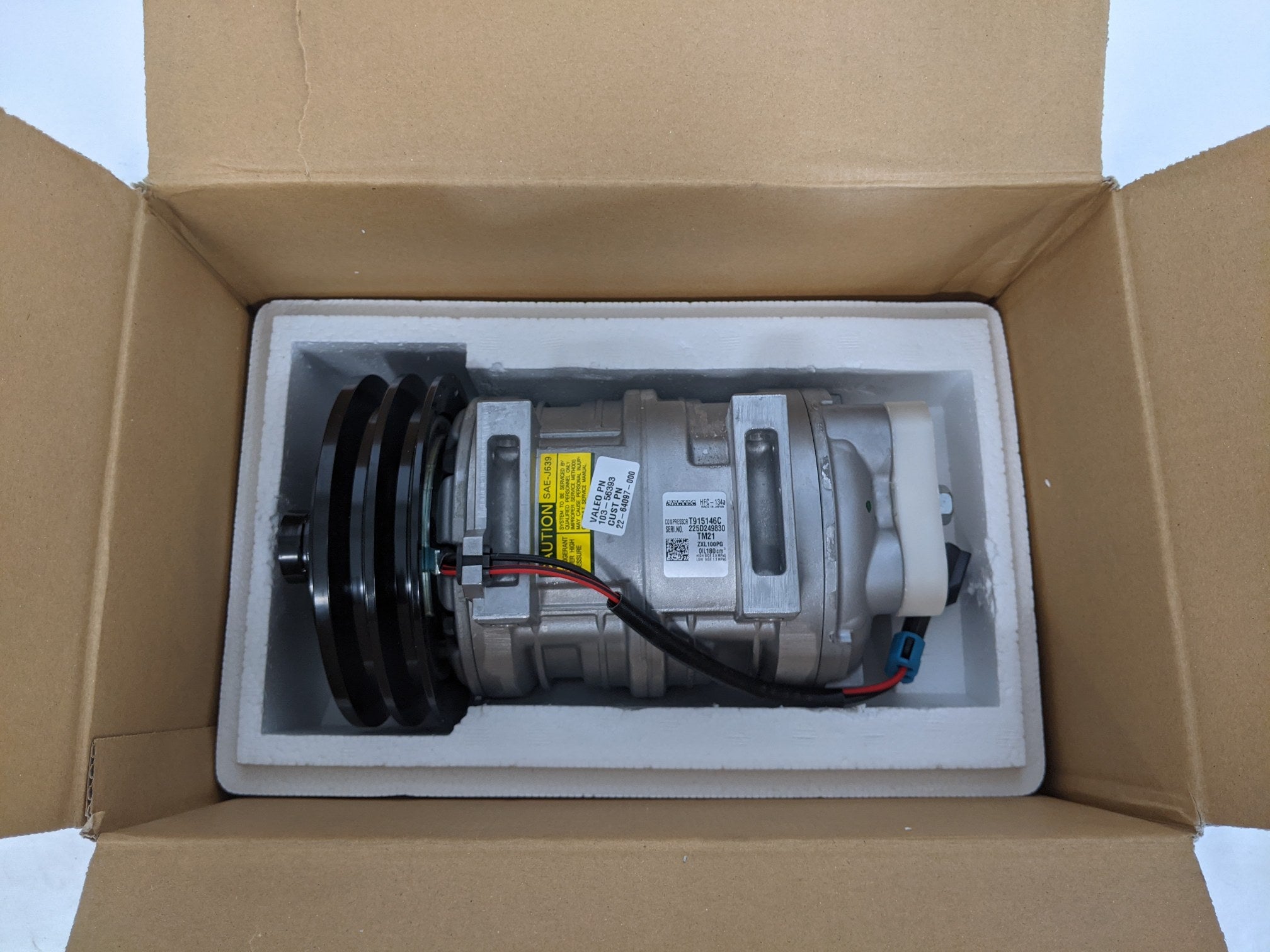 New Valeo Heavy Duty TM R134A 2 Groove A/C Compressor - 22-64097-000