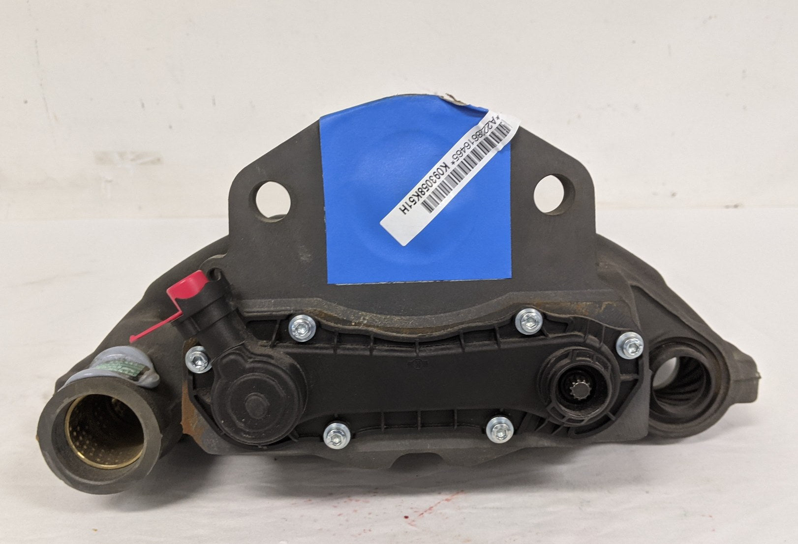 New Knorr-Bremse LH Front Disc Brake Caliper Assembly - P/N A0054200683 (9830273417532)