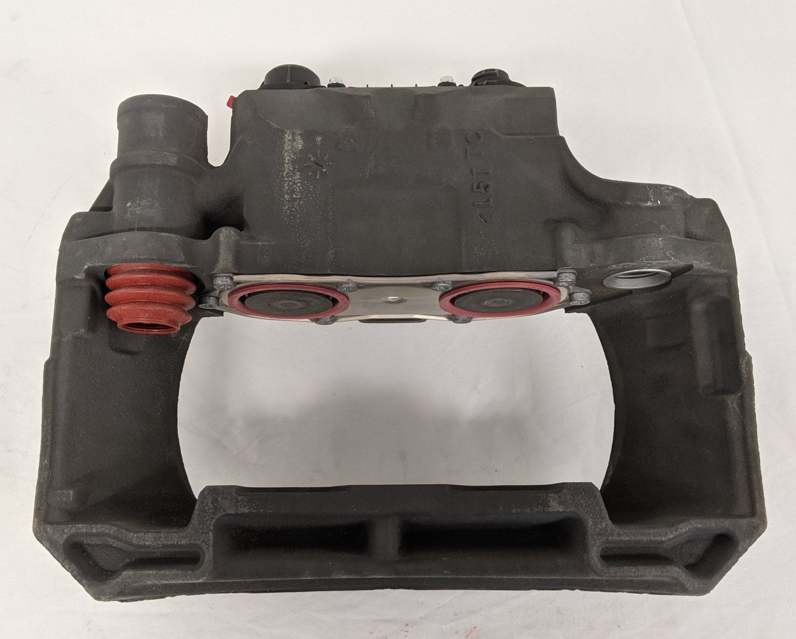 New Knorr-Bremse LH Front Disc Brake Caliper Assembly - P/N A0054200683 (9830273417532)