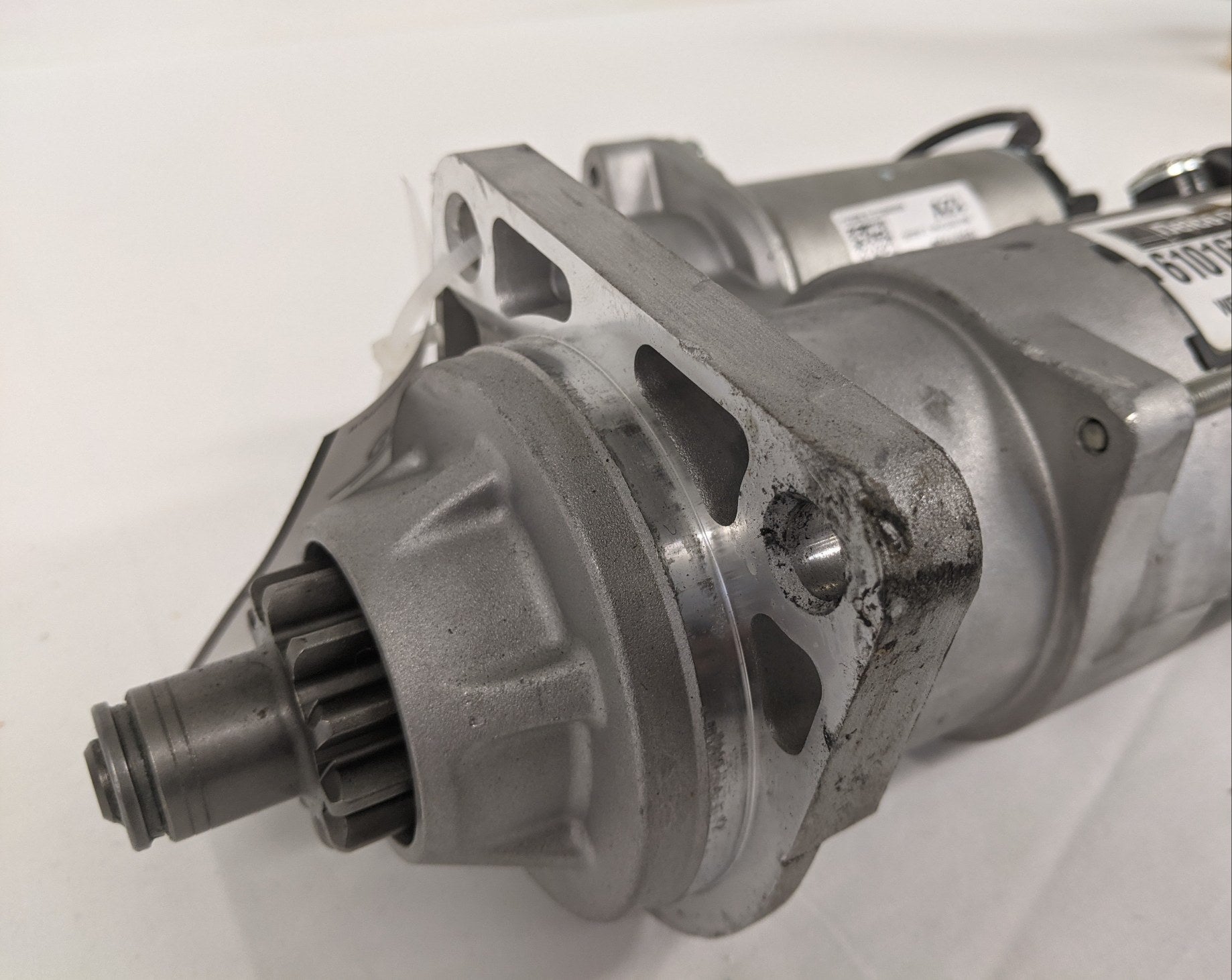 *Damaged Stud* Delco Remy 31MT Wet 12V CW Starter Motor - P/N DR 61016540 (9814095528252)