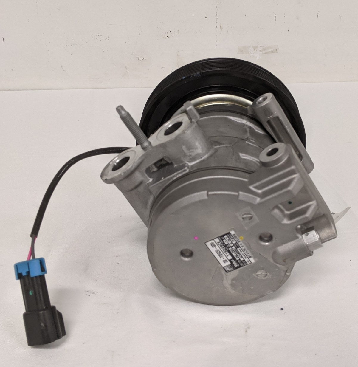 *Pulley Nicked* DKS-15DT 160 mm A/C Compressor - P/N  22-75520-000 (9814081798460)