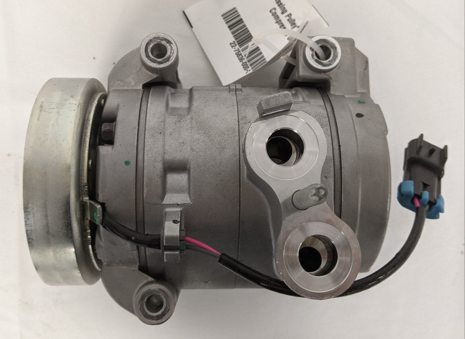 Missing Pulley* Valeo DKS-15DT A/C Compressor ONLY - 22-75836-000