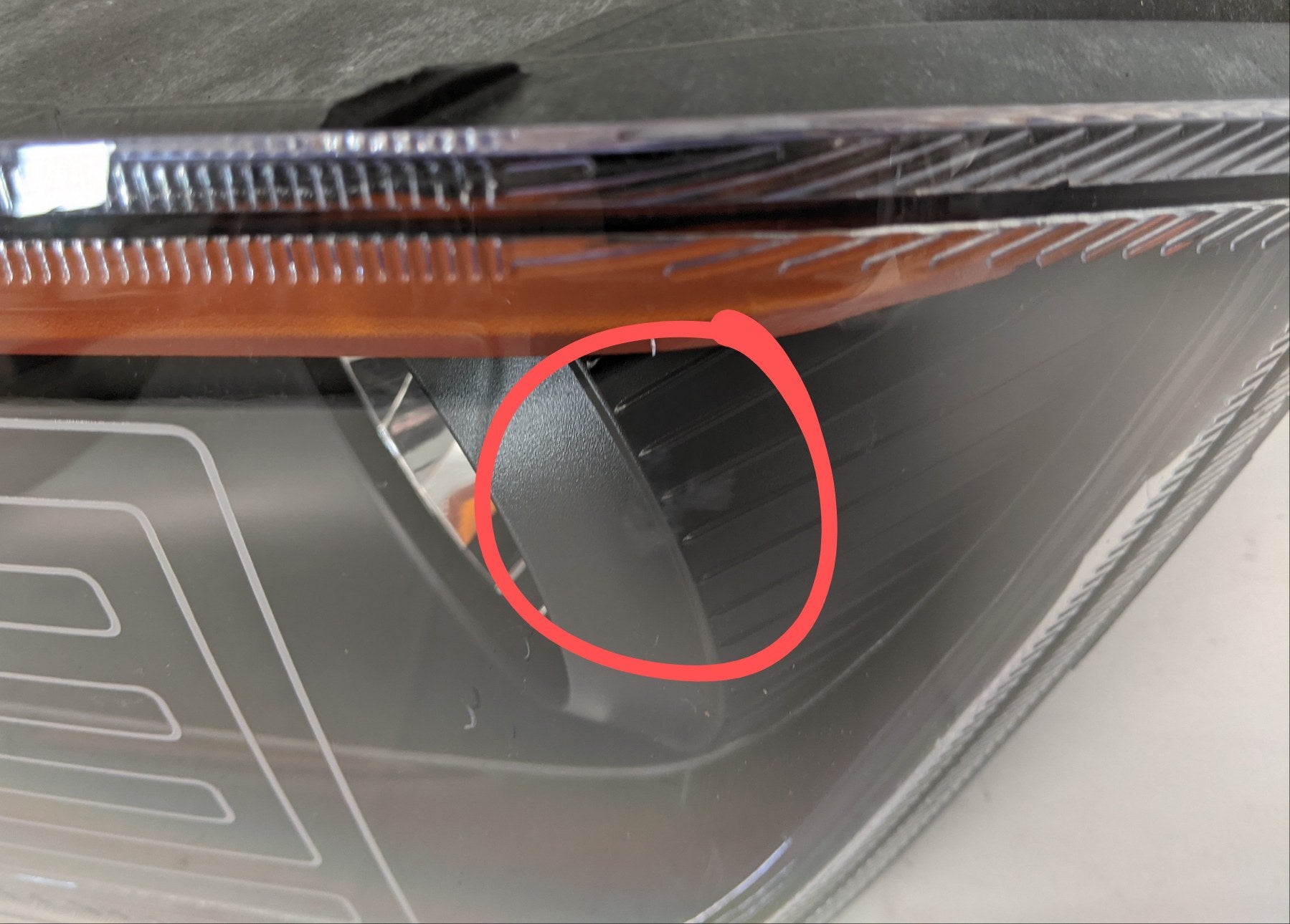 Western Star LH Amber, SA, Heated LED Headlamp - A66-22327-000