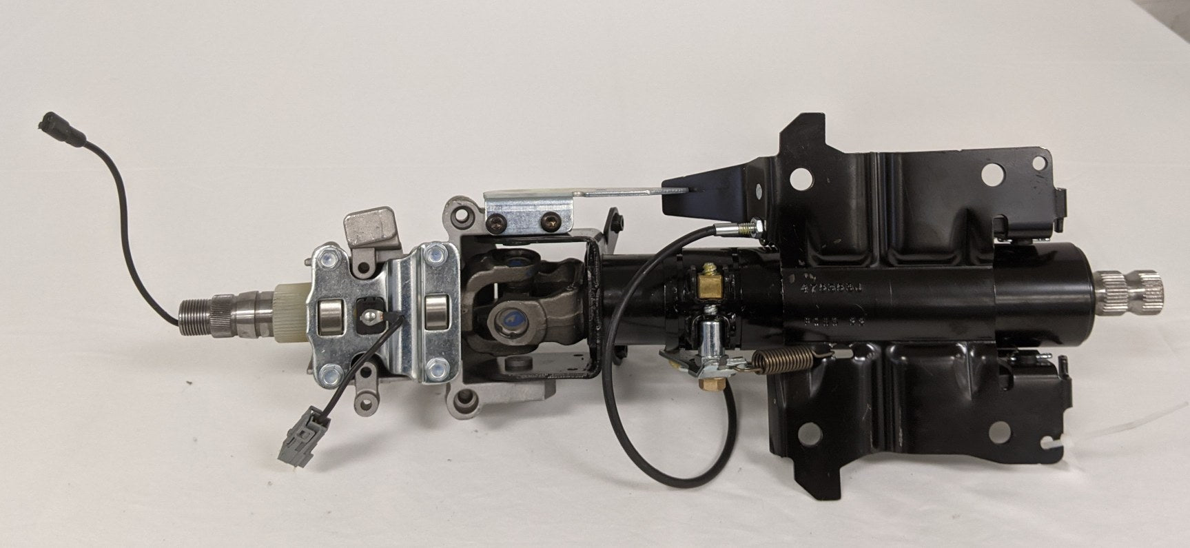 Damaged TRW Adjustable Steering Column - A14-19884-000