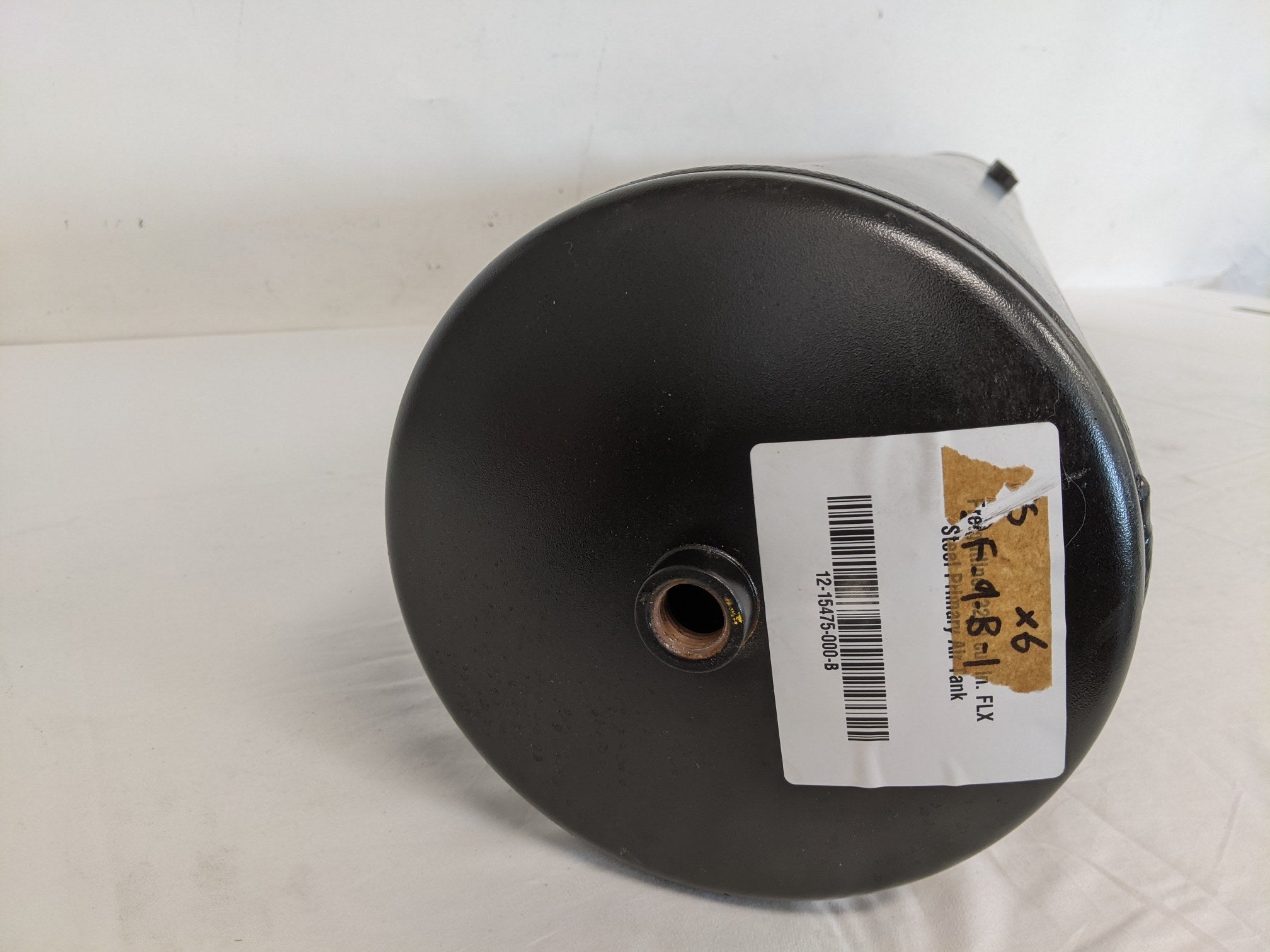 Freightliner 3210 cu. in. FLX Steel Primary Air Tank - P/N 12-15475-000 (9838091993404)