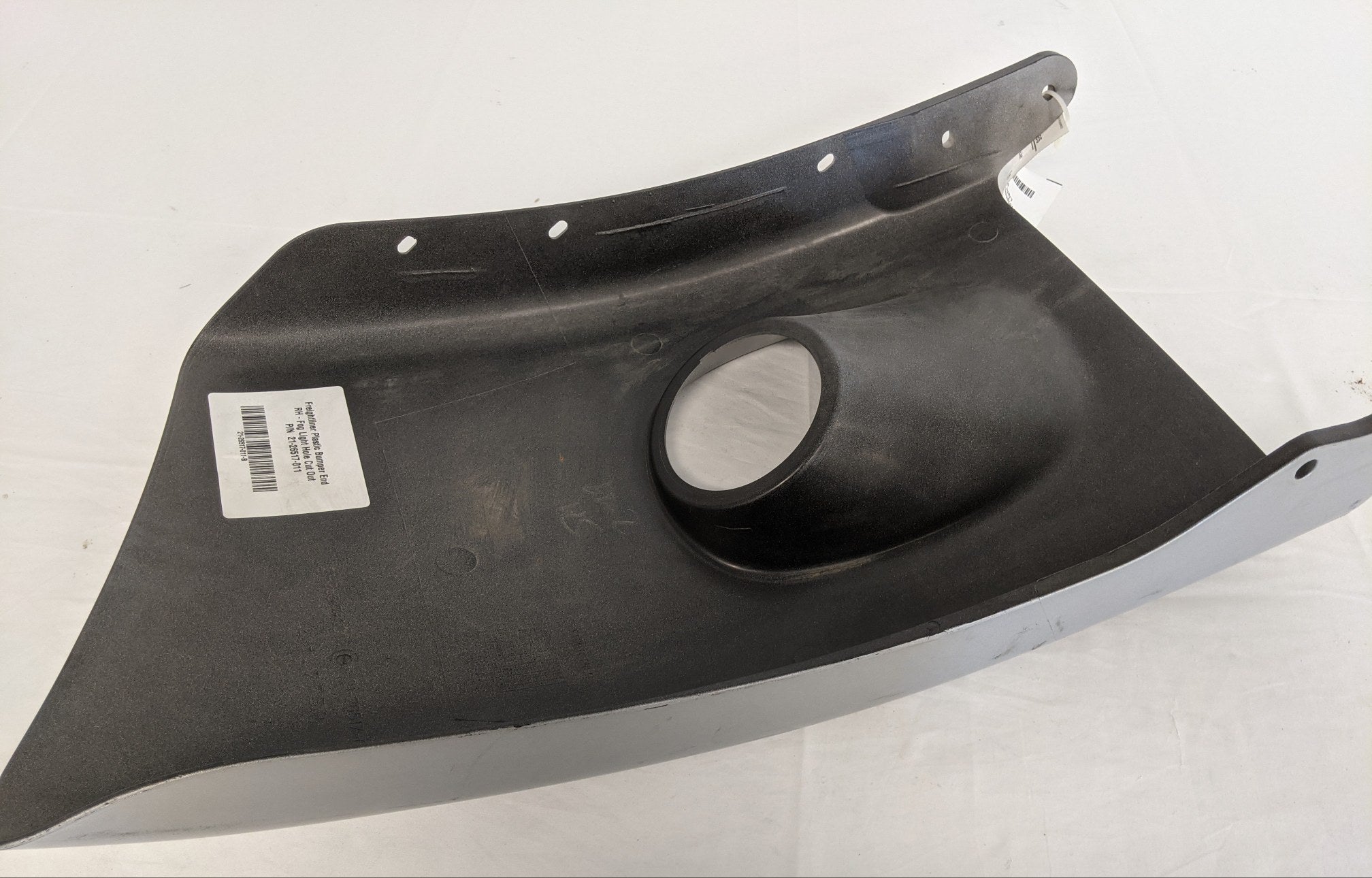 Freightliner Plastic Bumper End, RH, Fog Light - P/N 21-26517-011