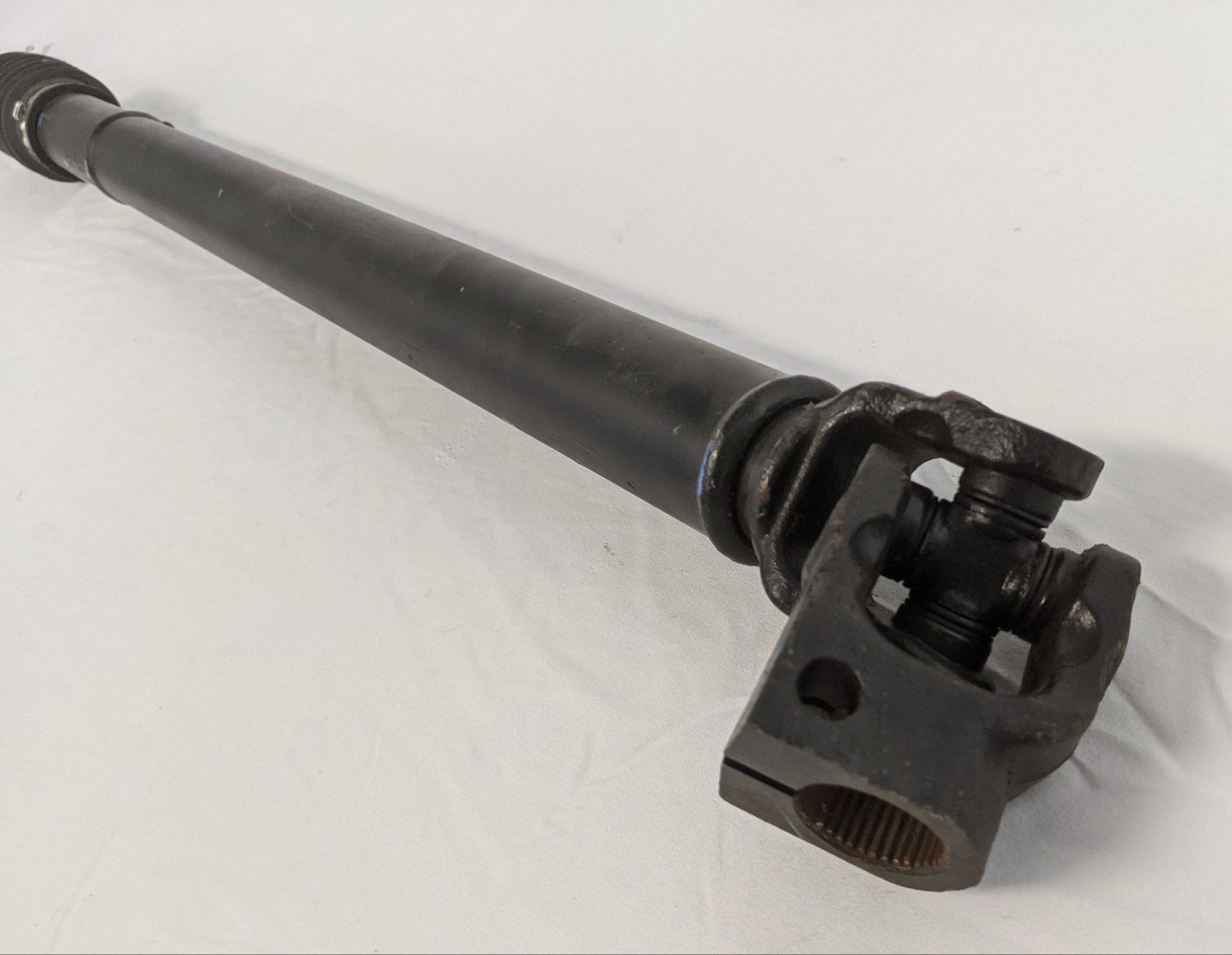 Freightliner Lower Steering Gear Input Steering Shaft - 14