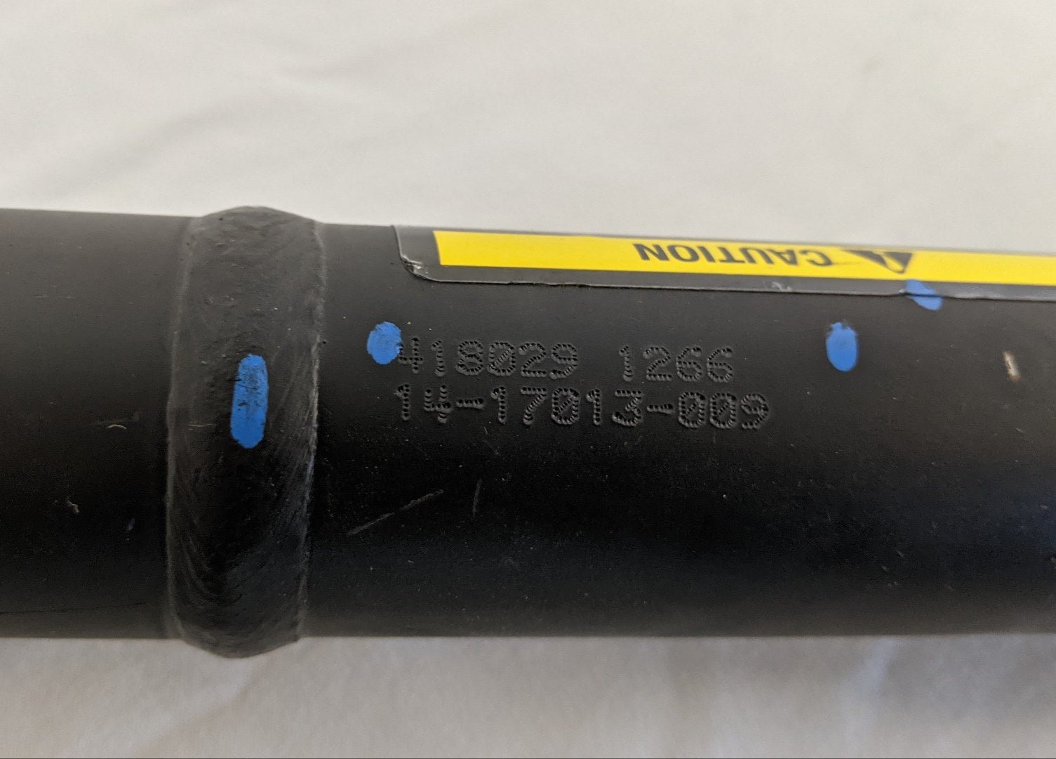 Freightliner Lower Steering Gear Input Steering Shaft - 14