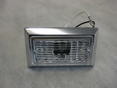 Freightliner Rectangular Courtesy Lamp VSI 1505W (4023551754326)