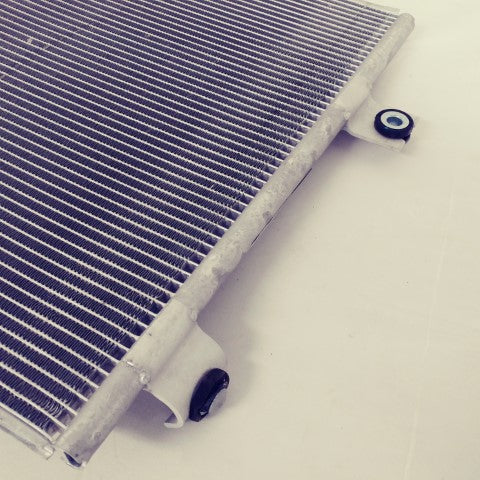 Damaged Daimler A/C Condenser Assembly - P/N: A22-73466-000 (6700466602070)