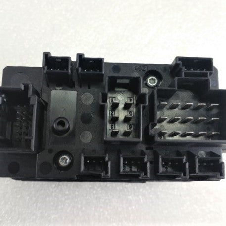 Freightliner Hazard Switch Control Module w/ Lower Lamp Switch P/N A06-60972-009 (3939792355414)