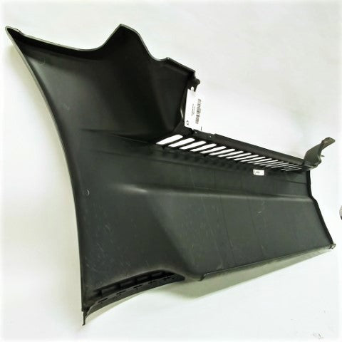 Freightliner P3 RH Step Fairing P/N: 22-61126-001 (4518413959254)