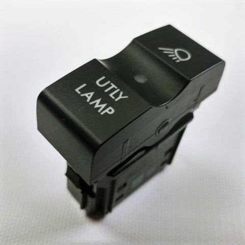 Freightliner Cascadia Utility Lamp Switch - P/N: A06-53782-003 (4537232130134)