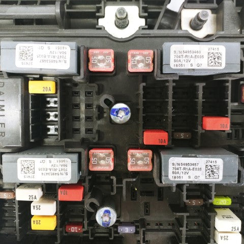 Freightliner Power Distribution Module Fuse Panel (VPDM) P/N  A06-90283-001 (4538986397782)