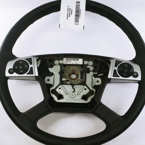 Freightliner Leather 18" Steering Wheel *Damaged* - P/N  A14-19622-002 (4550937673814)