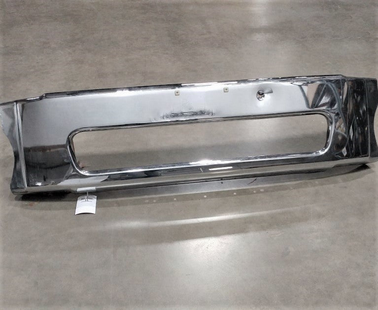 Dented Freightliner M2 Chrome Center Bumper w/ License - P/N  A21-28184-003 (6715861631062)