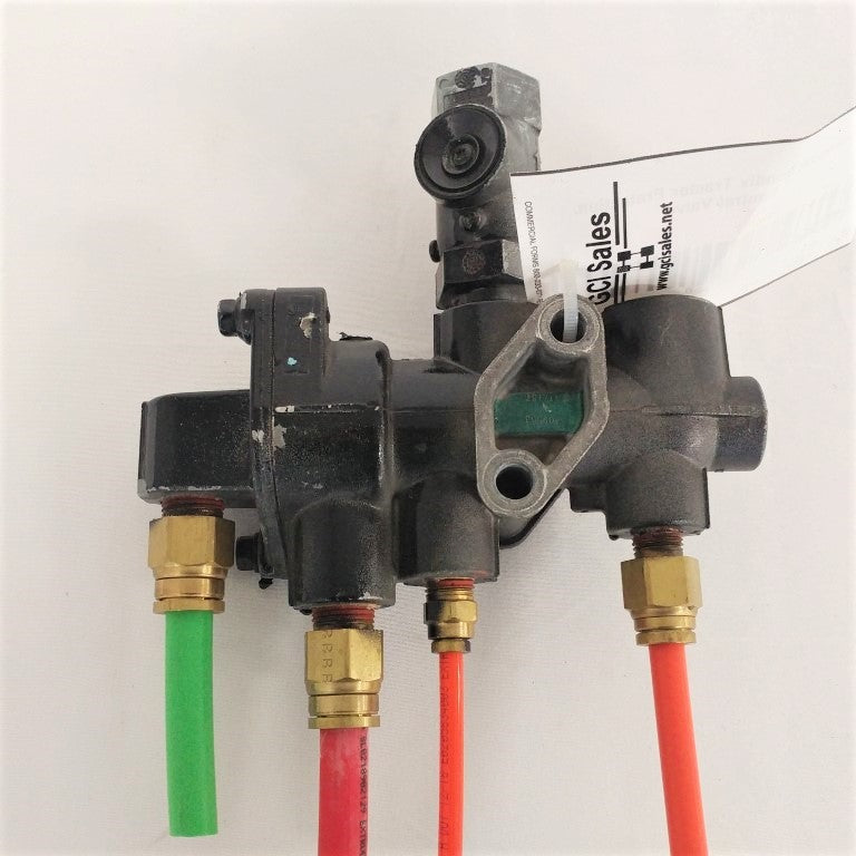 Damaged Bendix Tractor Protection Control Valve - P/N: 109792