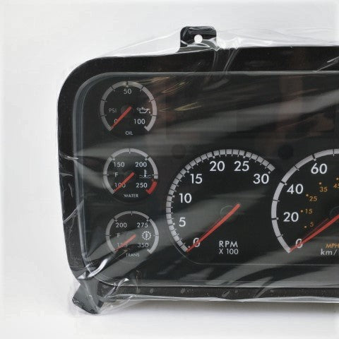 New Freightliner 7 Gauge Dash Cluster KM/H,Trans,1 Air P/N: A22-73529-010 (4564038418518)