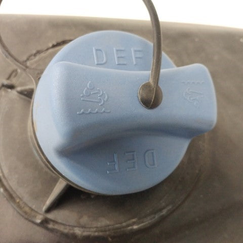 Used Freightliner Tank DEF 23 Gal - P/N: A04-30442-001 (6540315754582)