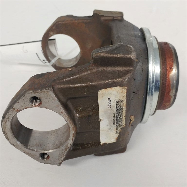 Meritor End Yoke 18N Series - P/N 18NYS32-12 (6722238447702)